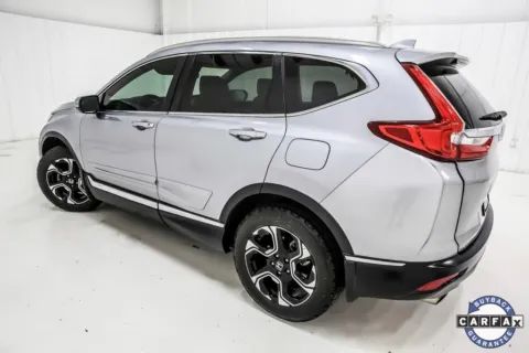 More photos of 2019 Honda CR-V Touring at Sign It Drive It, TX