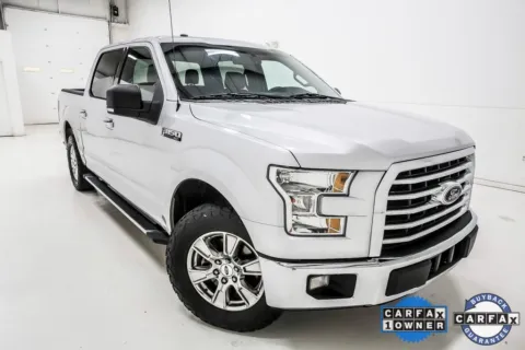 More photos of 2016 Ford F-150 XLT at Sign It Drive It, TX