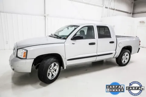 Another view of 2007 Dodge Dakota SLT for sale in Denton, TX at Sign It Drive It