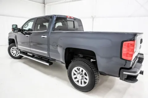 More photos of 2018 Chevrolet Silverado 2500HD LTZ at Sign It Drive It, TX