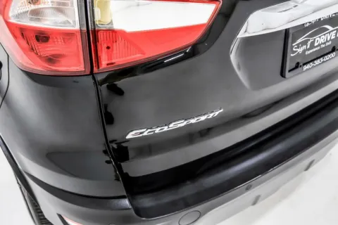 More photos of 2020 Ford EcoSport Titanium at Sign It Drive It, TX
