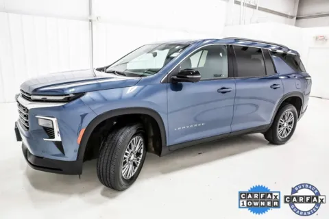 Another view of 2024 Chevrolet Traverse LT for sale in Denton, TX at Sign It Drive It