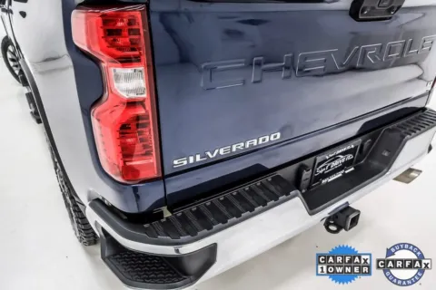 More photos of 2022 Chevrolet Silverado 2500HD LT at Sign It Drive It, TX