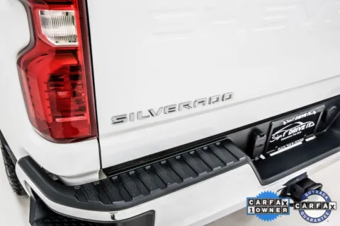 More photos of 2020 Chevrolet Silverado 2500HD LT at Sign It Drive It, TX