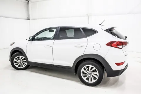 More photos of 2018 Hyundai Tucson SE at Sign It Drive It, TX