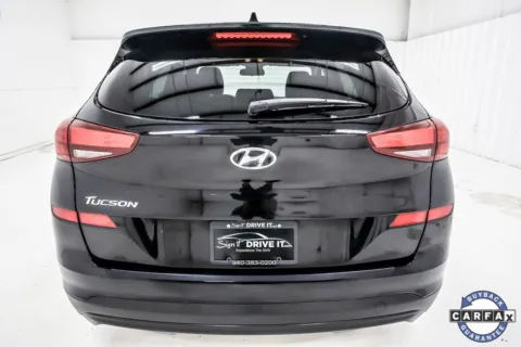 More photos of 2020 Hyundai Tucson SE at Sign It Drive It, TX