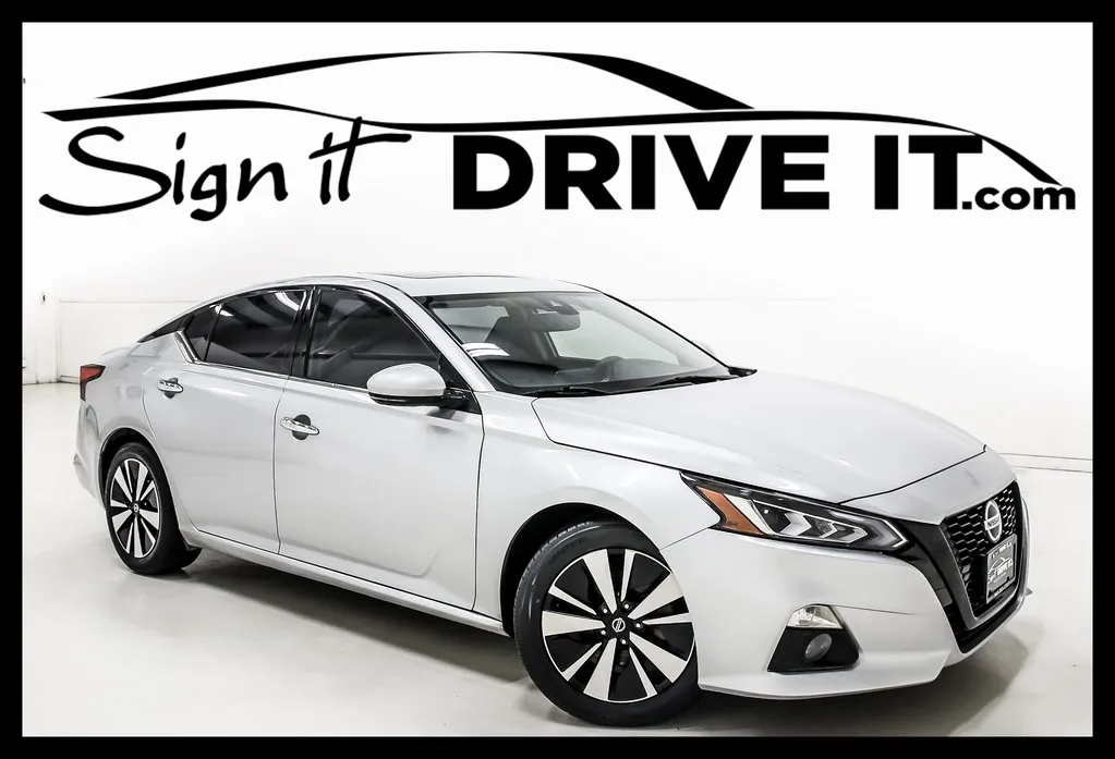 Silver 2020 Nissan Altima 2.5 SL for sale in Denton, TX