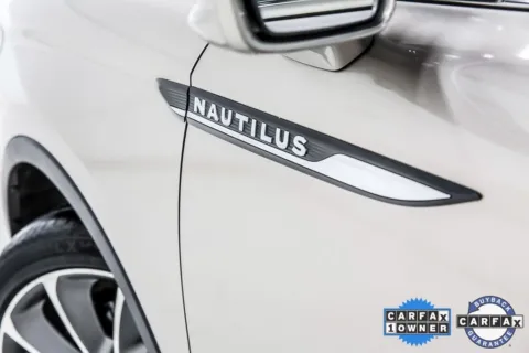 Another view of 2019 Lincoln Nautilus Reserve for sale in Denton, TX at Sign It Drive It