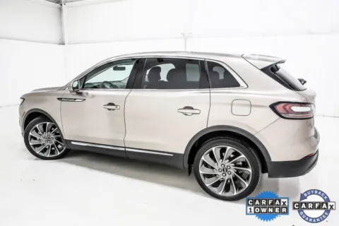 More photos of 2019 Lincoln Nautilus Reserve at Sign It Drive It, TX