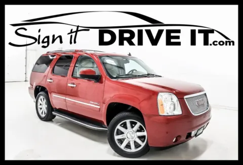 Red 2013 GMC Yukon Denali for sale in Denton, TX