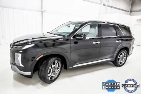Another view of 2023 Hyundai Palisade Limited for sale in Denton, TX at Sign It Drive It