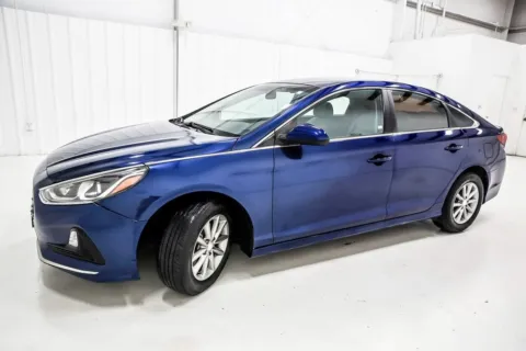 Another view of 2018 Hyundai Sonata SE for sale in Denton, TX at Sign It Drive It
