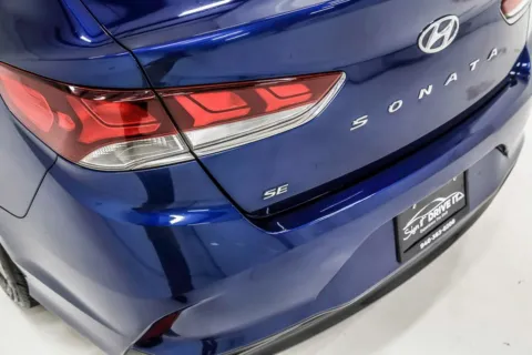 More photos of 2018 Hyundai Sonata SE at Sign It Drive It, TX