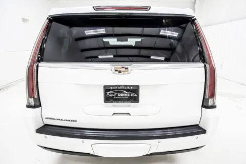 More photos of 2018 Cadillac Escalade ESV Platinum Edition at Sign It Drive It, TX