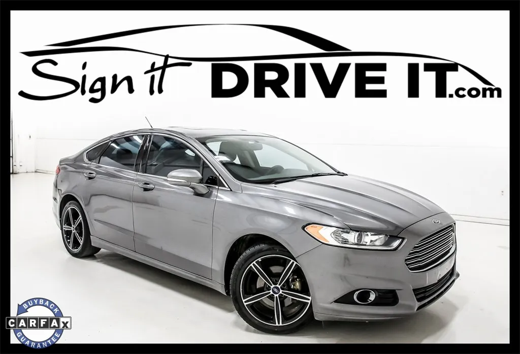 Gray 2014 Ford Fusion SE for sale in Denton, TX