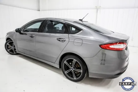 More photos of 2014 Ford Fusion SE at Sign It Drive It, TX