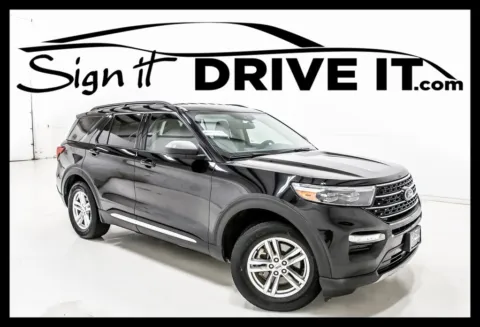Photos of 2020 Ford Explorer XLT for sale in Denton, TX at Sign It Drive It