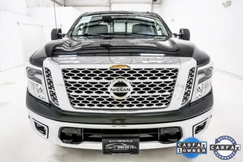 More photos of 2019 Nissan Titan SL at Sign It Drive It, TX