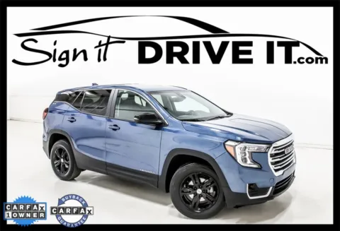 Blue 2024 GMC Terrain SLE for sale in Denton, TX