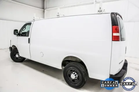 More photos of 2017 Chevrolet Express 2500 Work Van at Sign It Drive It, TX