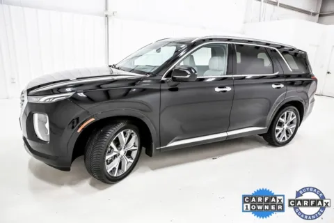 Another view of 2022 Hyundai Palisade Limited for sale in Denton, TX at Sign It Drive It