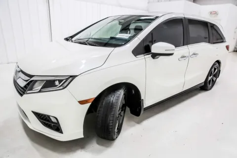 Photos of 2018 Honda Odyssey EX-L for sale in Denton, TX at Sign It Drive It