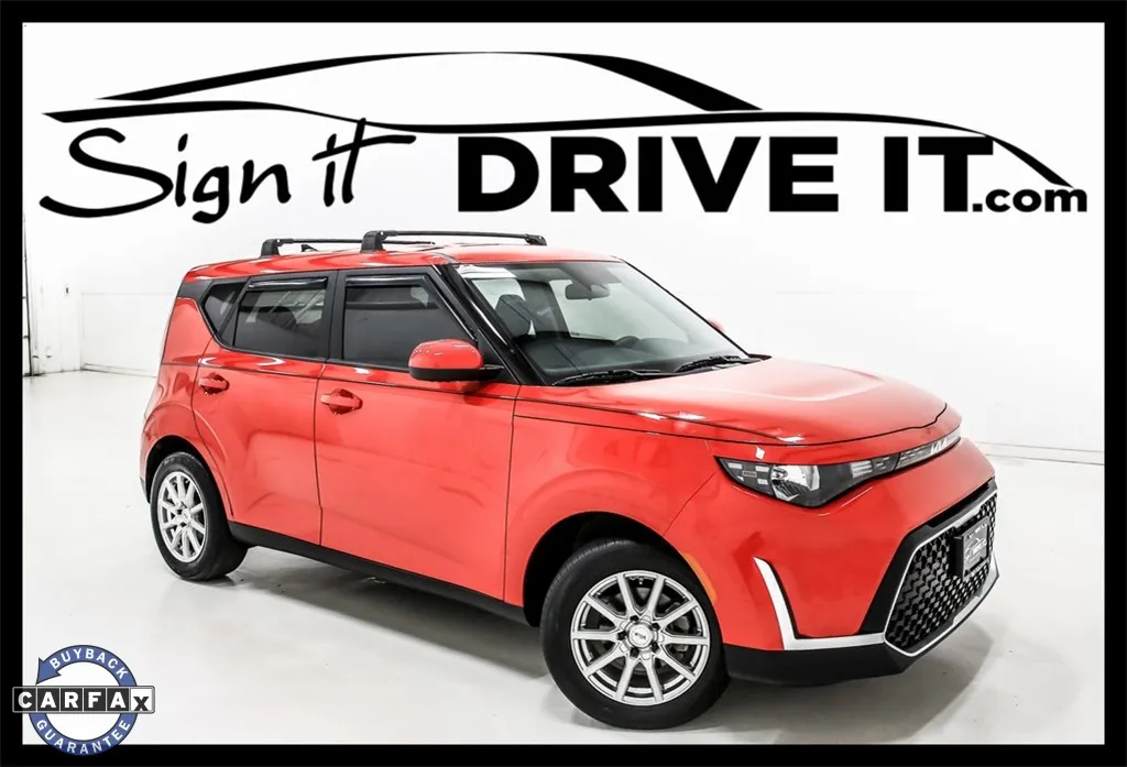 Red 2023 Kia Soul LX for sale in Denton, TX