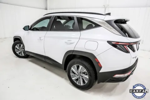 More photos of 2022 Hyundai Tucson Hybrid Blue at Sign It Drive It, TX