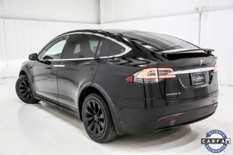 More photos of 2018 Tesla Model X 75D at Sign It Drive It, TX