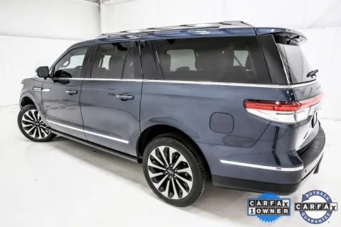 More photos of 2024 Lincoln Navigator L L Reserve at Sign It Drive It, TX