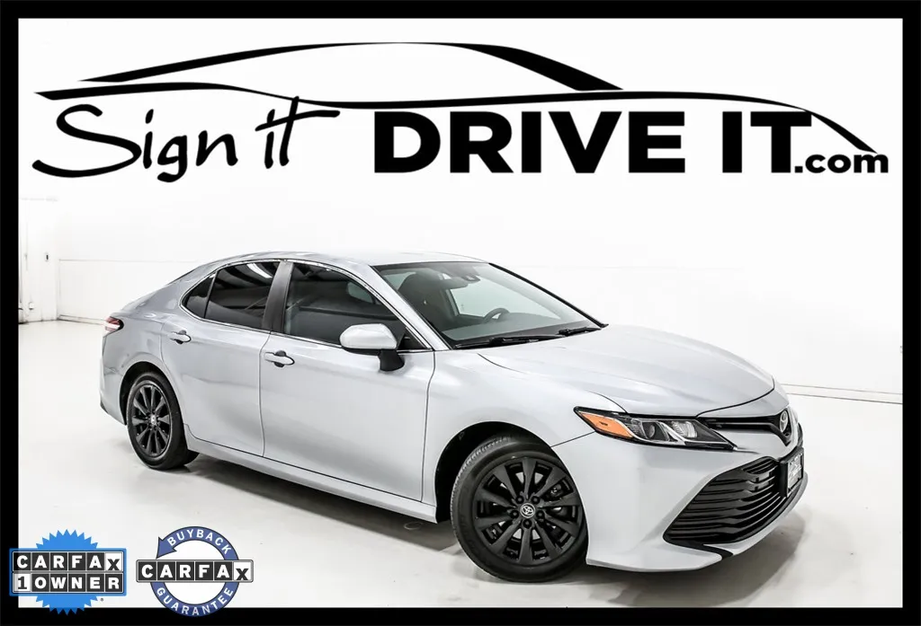 Silver 2019 Toyota Camry LE for sale in Denton, TX