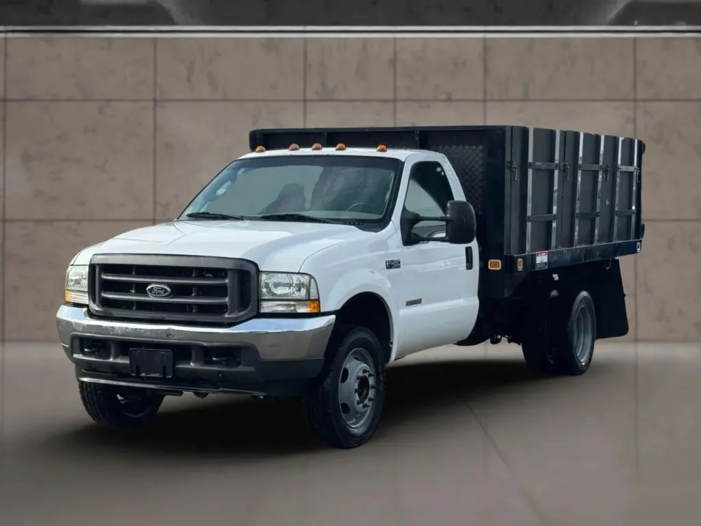 2003 Ford F-450's photo