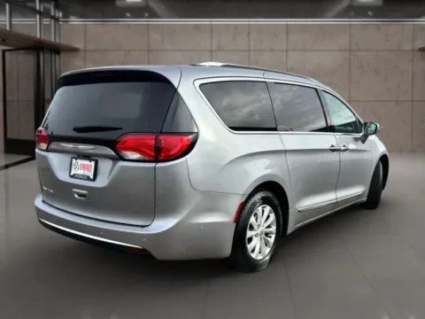Another view of 2019 Chrysler Pacifica Touring L Minivan 4D for sale in Dallas, OR at Synergize Auto LLC
