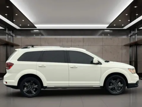 Photos of 2018 Dodge Journey Crossroad Sport Utility 4D for sale in Dallas, OR at Synergize Auto LLC