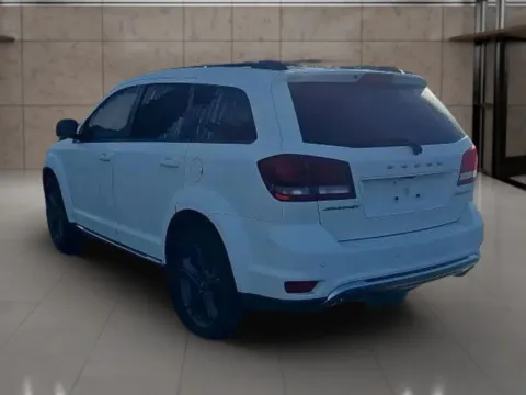 Another view of 2018 Dodge Journey Crossroad Sport Utility 4D for sale in Dallas, OR at Synergize Auto LLC