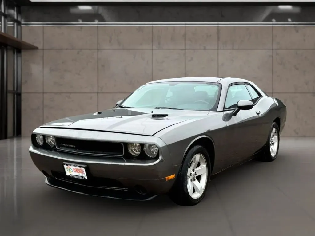 2012 Dodge Challenger SXT