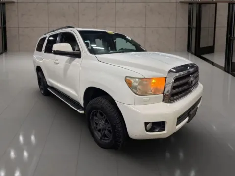 Photos of 2008 Toyota Sequoia SR5 Sport Utility 4D for sale in Dallas, OR at Synergize Auto LLC