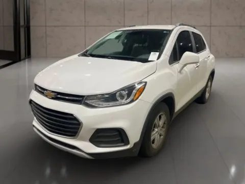 Photos of 2019 Chevrolet Trax LT Sport Utility 4D for sale in Dallas, OR at Synergize Auto LLC