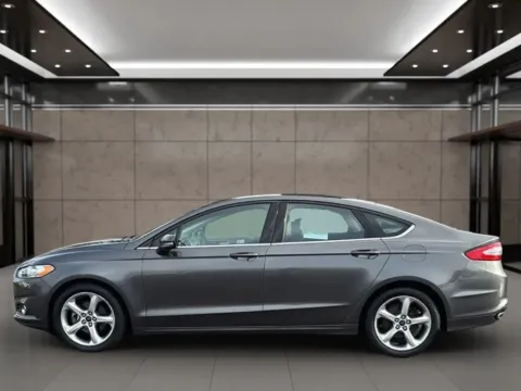 Photos of 2015 Ford Fusion SE Sedan 4D for sale in Dallas, OR at Synergize Auto LLC