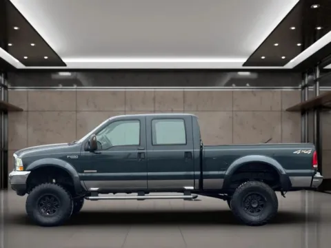 More photos of 2004 FORD F250 CREW CAB XLT 4 DOOR P/UP 5.4L V8 at Synergize Auto LLC, OR