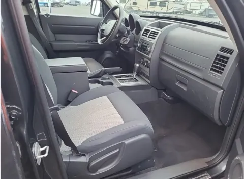 Photos of 2010 Dodge Nitro Heat Sport Utility 4D for sale in Dallas, OR at Synergize Auto LLC