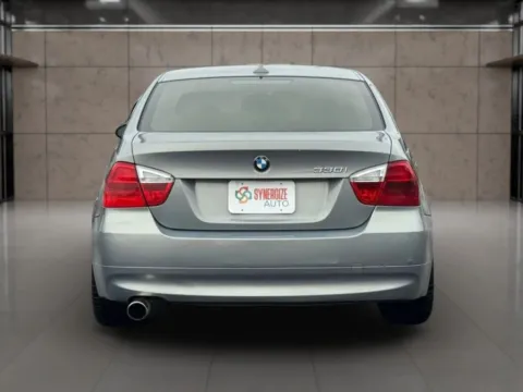 More photos of 2006 BMW 3 Series 330i Sedan 4D at Synergize Auto LLC, OR