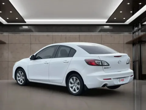 More photos of 2013 MAZDA MAZDA3 i SV Sedan 4D at Synergize Auto LLC, OR