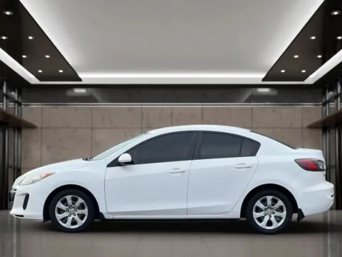 Another view of 2013 MAZDA MAZDA3 i SV Sedan 4D for sale in Dallas, OR at Synergize Auto LLC