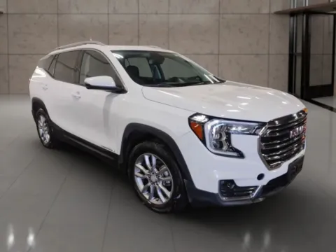 Blue 2024 GMC Terrain SLT Sport Utility 4D for sale in Dallas, OR