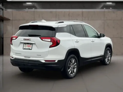 More photos of 2024 GMC Terrain SLT Sport Utility 4D at Synergize Auto LLC, OR