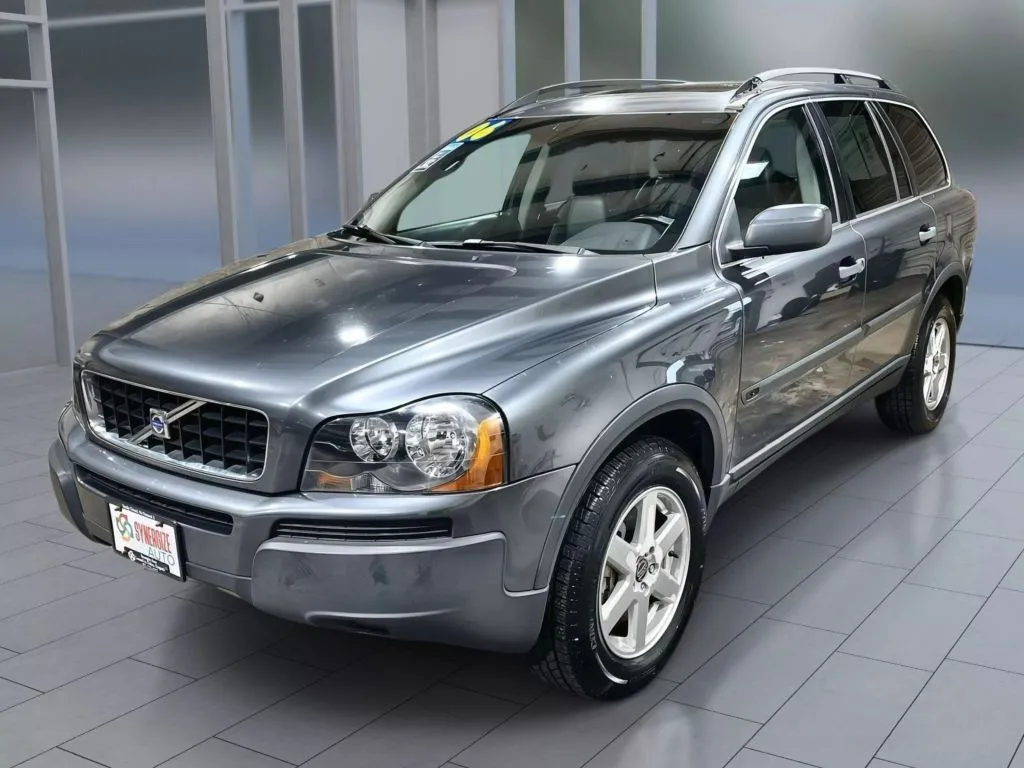 ゆみ Used 2006 Volvo XC90 2.5T Sport Utility 4D for sale in