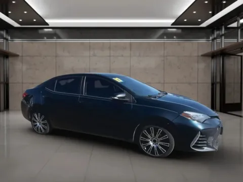 Photos of 2017 Toyota Corolla SE Sedan 4D for sale in Dallas, OR at Synergize Auto LLC