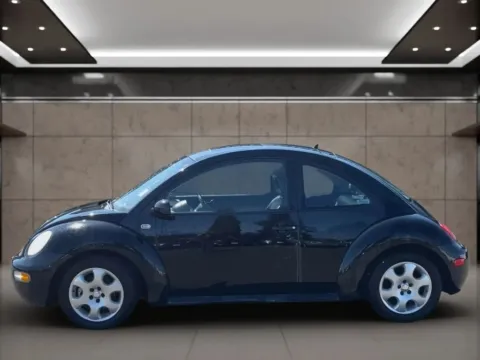 More photos of 2002 Volkswagen New Beetle GLS Hatchback 2D at Synergize Auto LLC, OR