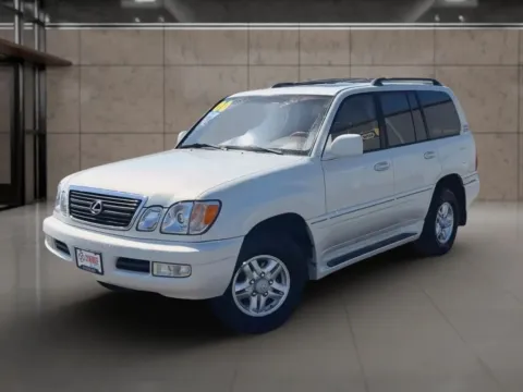 More photos of 2000 Lexus LX 470 Sport Utility 4D at Synergize Auto LLC, OR